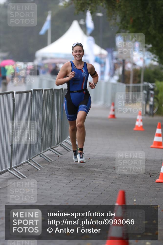 16.08.2026 - KN Förde Triathlon 2026 Antke Förster http://msf.ph/oto/9993066 16.08.2026 09:54:37 Laufen  meine-sportfotos.de