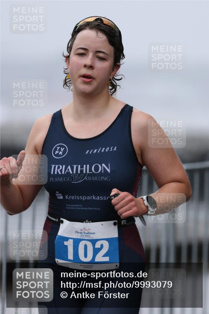 16.08.2026 - KN Förde Triathlon 2026 Antke Förster http://msf.ph/oto/9993079 16.08.2026 09:55:40 Laufen  meine-sportfotos.de