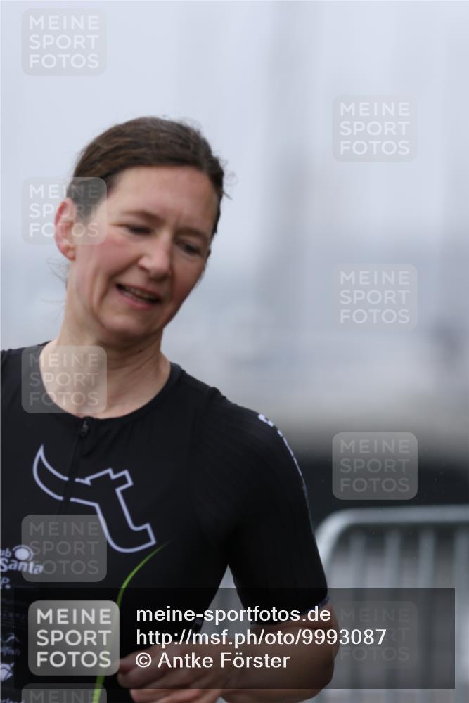 16.08.2026 - KN Förde Triathlon 2026 Antke Förster http://msf.ph/oto/9993087 16.08.2026 09:57:43 Laufen  meine-sportfotos.de