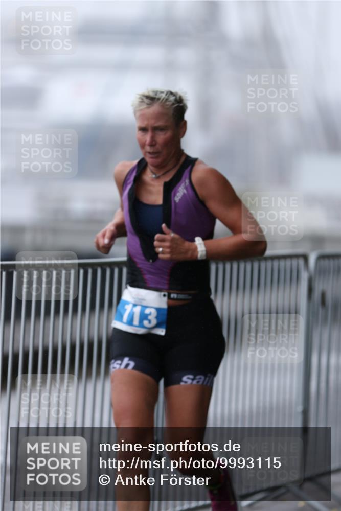 16.08.2026 - KN Förde Triathlon 2026 Antke Förster http://msf.ph/oto/9993115 16.08.2026 10:02:08 Laufen  meine-sportfotos.de