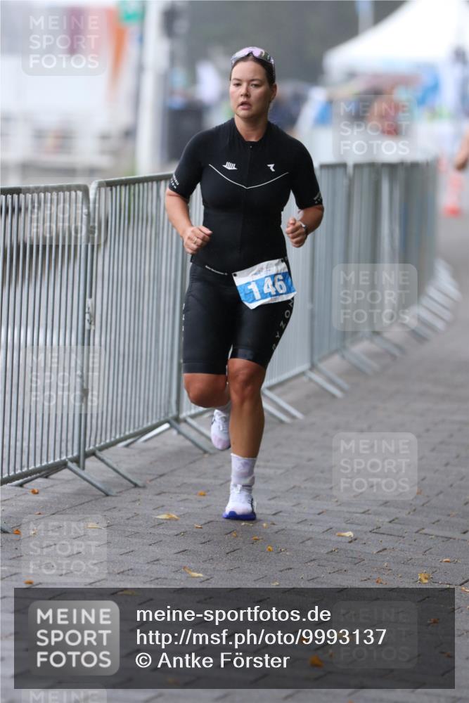 16.08.2026 - KN Förde Triathlon 2026 Antke Förster http://msf.ph/oto/9993137 16.08.2026 10:03:15 Laufen  meine-sportfotos.de