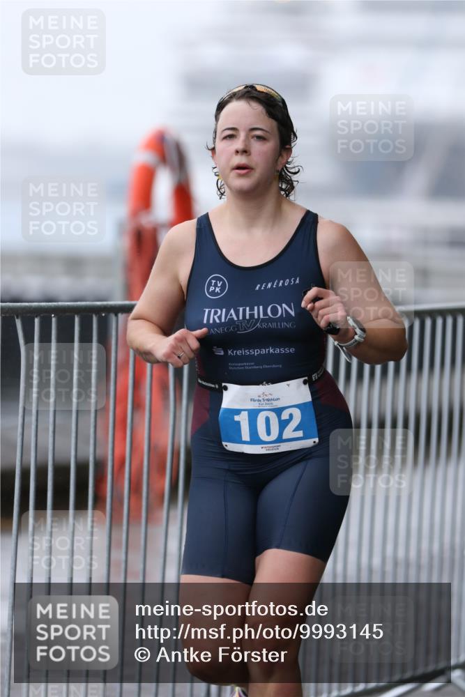 16.08.2026 - KN Förde Triathlon 2026 Antke Förster http://msf.ph/oto/9993145 16.08.2026 10:03:23 Laufen  meine-sportfotos.de