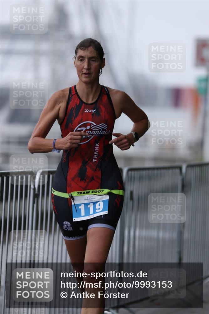16.08.2026 - KN Förde Triathlon 2026 Antke Förster http://msf.ph/oto/9993153 16.08.2026 10:03:40 Laufen  meine-sportfotos.de