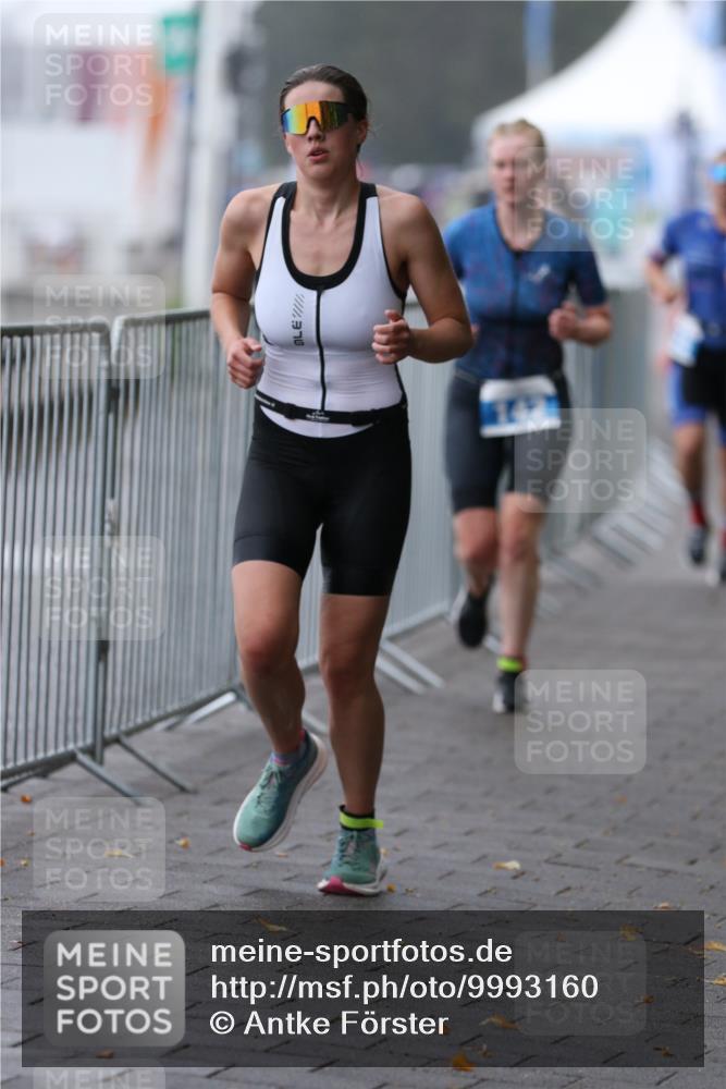 16.08.2026 - KN Förde Triathlon 2026 Antke Förster http://msf.ph/oto/9993160 16.08.2026 10:04:00 Laufen  meine-sportfotos.de