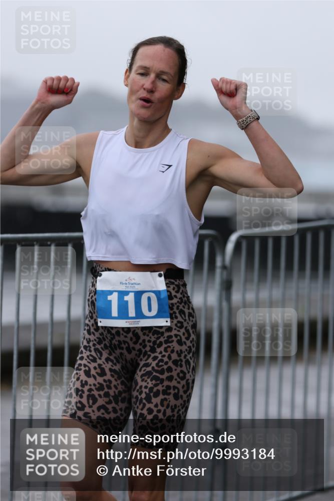 16.08.2026 - KN Förde Triathlon 2026 Antke Förster http://msf.ph/oto/9993184 16.08.2026 10:04:28 Laufen  meine-sportfotos.de