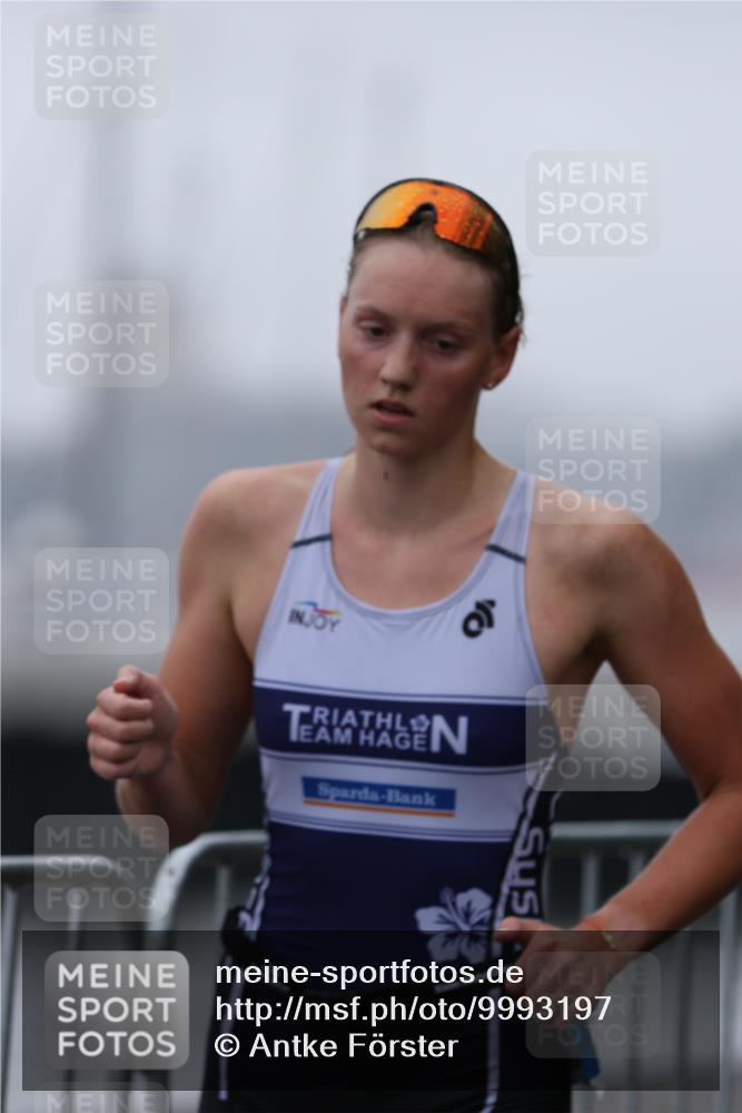 16.08.2026 - KN Förde Triathlon 2026 Antke Förster http://msf.ph/oto/9993197 16.08.2026 10:04:55 Laufen  meine-sportfotos.de