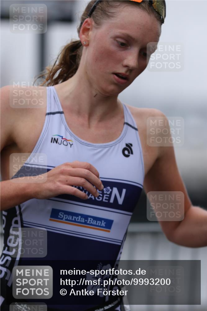 16.08.2026 - KN Förde Triathlon 2026 Antke Förster http://msf.ph/oto/9993200 16.08.2026 10:04:56 Laufen  meine-sportfotos.de