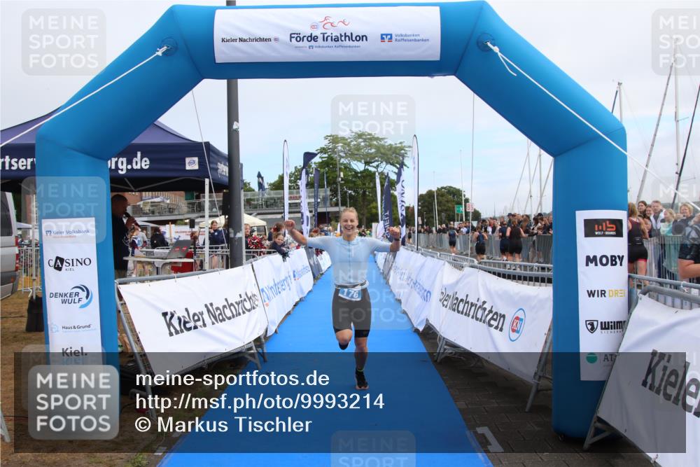 16.08.2026 - KN Förde Triathlon 2026 Markus Tischler http://msf.ph/oto/9993214 16.08.2026 10:36:59 Ziel 176, 176 meine-sportfotos.de
