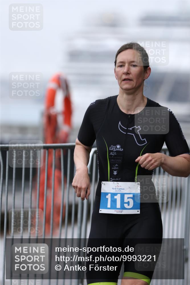 16.08.2026 - KN Förde Triathlon 2026 Antke Förster http://msf.ph/oto/9993221 16.08.2026 10:05:29 Laufen  meine-sportfotos.de