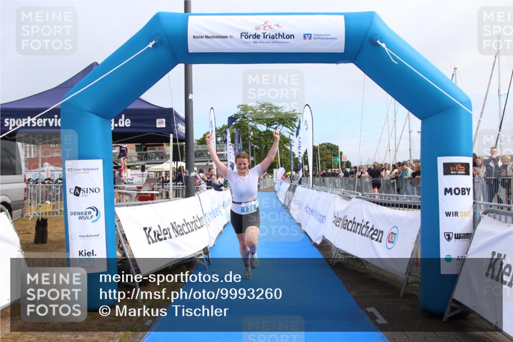 16.08.2026 - KN Förde Triathlon 2026 Markus Tischler http://msf.ph/oto/9993260 16.08.2026 10:37:47 Ziel 138, 138 meine-sportfotos.de