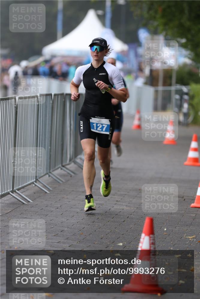 16.08.2026 - KN Förde Triathlon 2026 Antke Förster http://msf.ph/oto/9993276 16.08.2026 10:07:24 Laufen  meine-sportfotos.de
