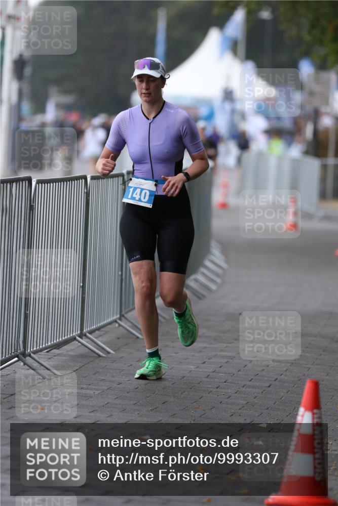 16.08.2026 - KN Förde Triathlon 2026 Antke Förster http://msf.ph/oto/9993307 16.08.2026 10:08:34 Laufen  meine-sportfotos.de