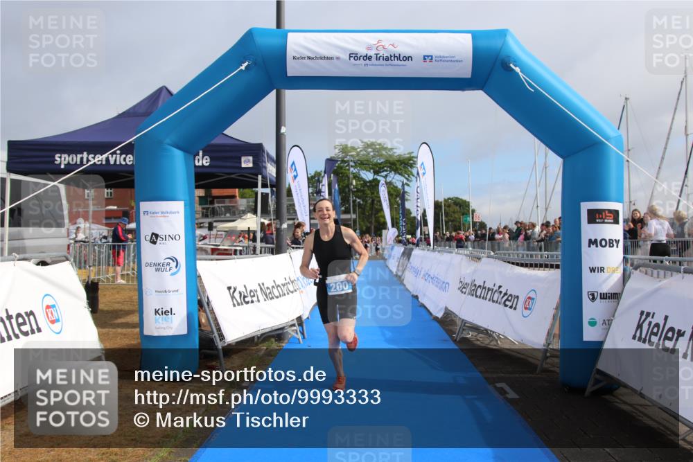 16.08.2026 - KN Förde Triathlon 2026 Markus Tischler http://msf.ph/oto/9993333 16.08.2026 10:38:42 Ziel 200, 200 meine-sportfotos.de