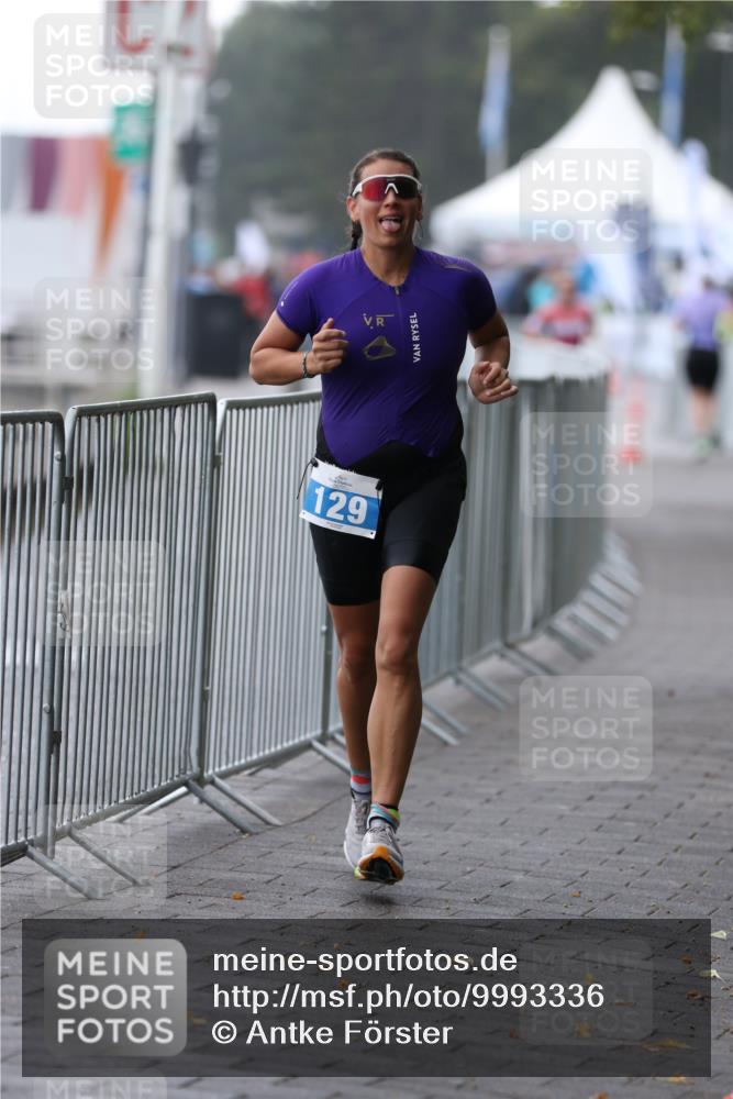 16.08.2026 - KN Förde Triathlon 2026 Antke Förster http://msf.ph/oto/9993336 16.08.2026 10:09:07 Laufen  meine-sportfotos.de