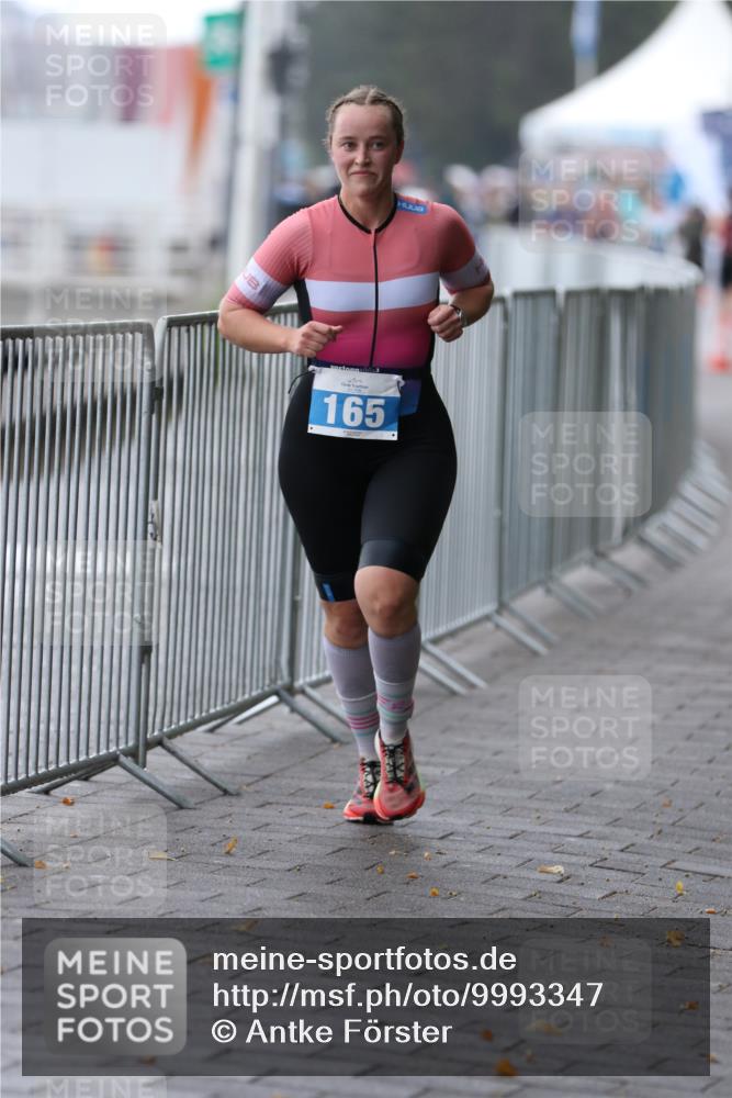 16.08.2026 - KN Förde Triathlon 2026 Antke Förster http://msf.ph/oto/9993347 16.08.2026 10:09:27 Laufen  meine-sportfotos.de