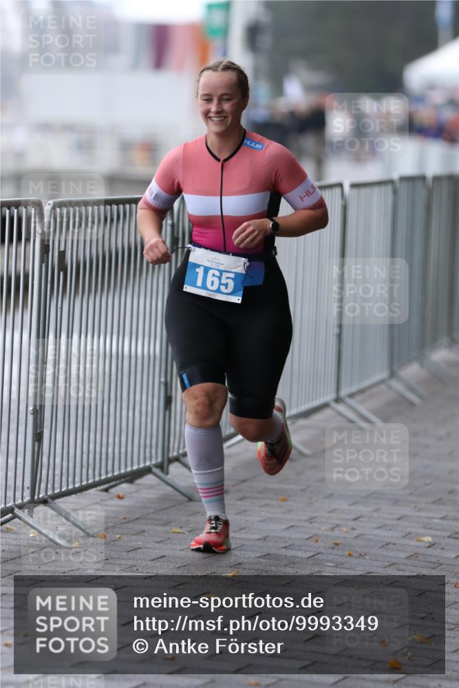 16.08.2026 - KN Förde Triathlon 2026 Antke Förster http://msf.ph/oto/9993349 16.08.2026 10:09:27 Laufen  meine-sportfotos.de