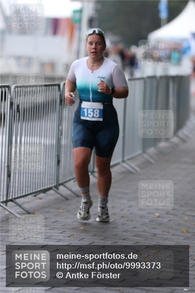 16.08.2026 - KN Förde Triathlon 2026 Antke Förster http://msf.ph/oto/9993373 16.08.2026 10:09:58 Laufen  meine-sportfotos.de