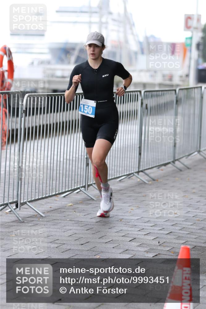 16.08.2026 - KN Förde Triathlon 2026 Antke Förster http://msf.ph/oto/9993451 16.08.2026 10:11:20 Laufen  meine-sportfotos.de