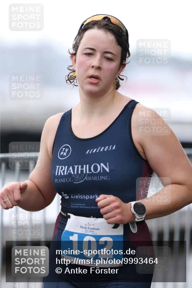 16.08.2026 - KN Förde Triathlon 2026 Antke Förster http://msf.ph/oto/9993464 16.08.2026 10:11:30 Laufen  meine-sportfotos.de