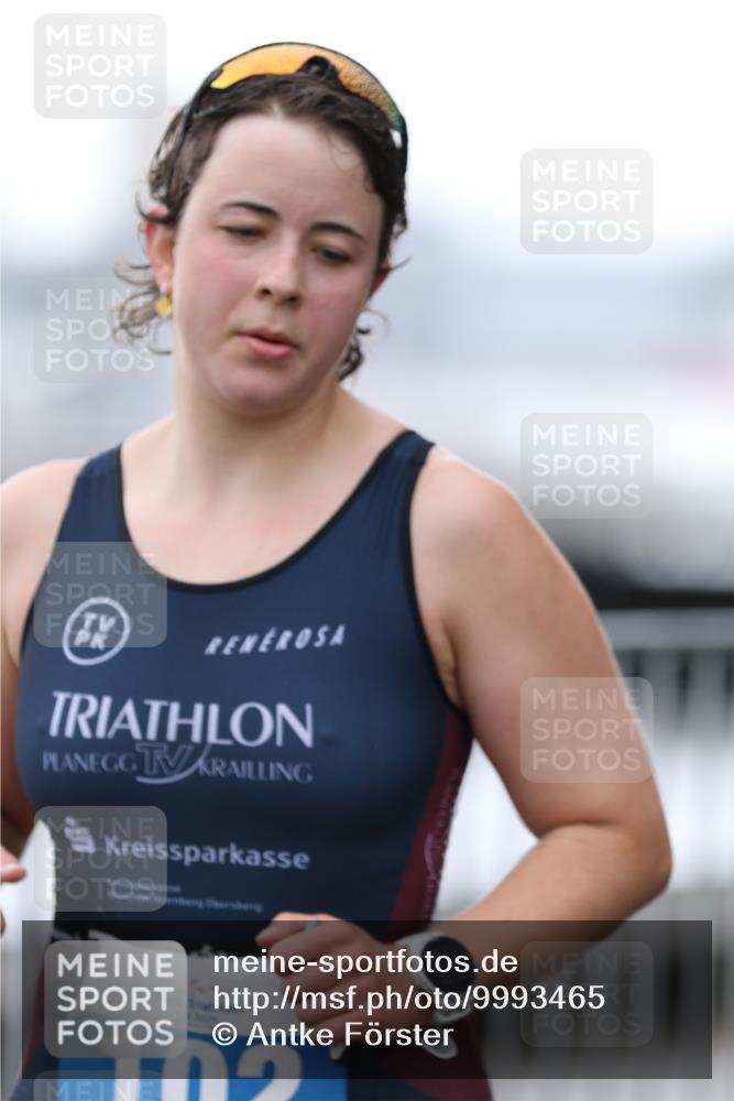 16.08.2026 - KN Förde Triathlon 2026 Antke Förster http://msf.ph/oto/9993465 16.08.2026 10:11:31 Laufen  meine-sportfotos.de