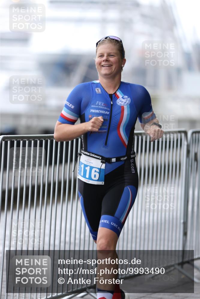 16.08.2026 - KN Förde Triathlon 2026 Antke Förster http://msf.ph/oto/9993490 16.08.2026 10:12:27 Laufen  meine-sportfotos.de
