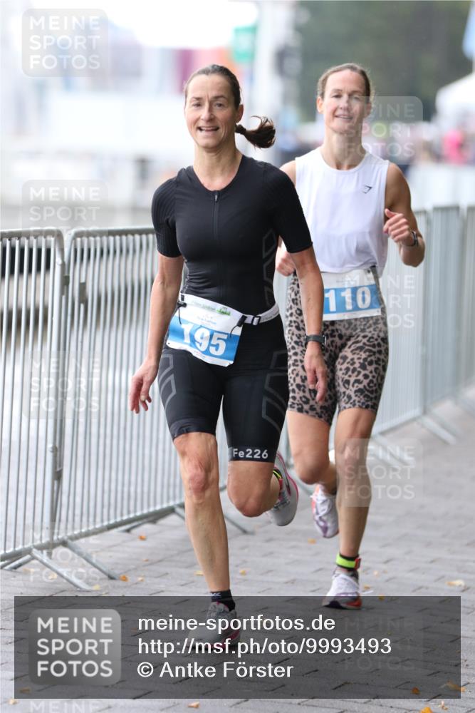 16.08.2026 - KN Förde Triathlon 2026 Antke Förster http://msf.ph/oto/9993493 16.08.2026 10:12:30 Laufen  meine-sportfotos.de
