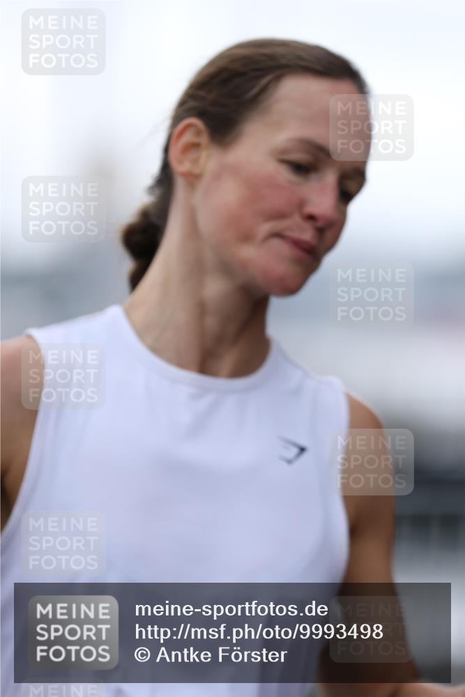 16.08.2026 - KN Förde Triathlon 2026 Antke Förster http://msf.ph/oto/9993498 16.08.2026 10:12:34 Laufen  meine-sportfotos.de