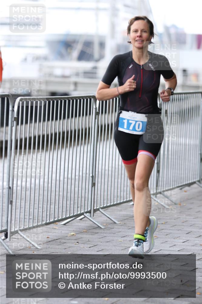 16.08.2026 - KN Förde Triathlon 2026 Antke Förster http://msf.ph/oto/9993500 16.08.2026 10:12:38 Laufen  meine-sportfotos.de