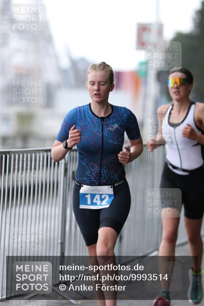 16.08.2026 - KN Förde Triathlon 2026 Antke Förster http://msf.ph/oto/9993514 16.08.2026 10:13:01 Laufen  meine-sportfotos.de