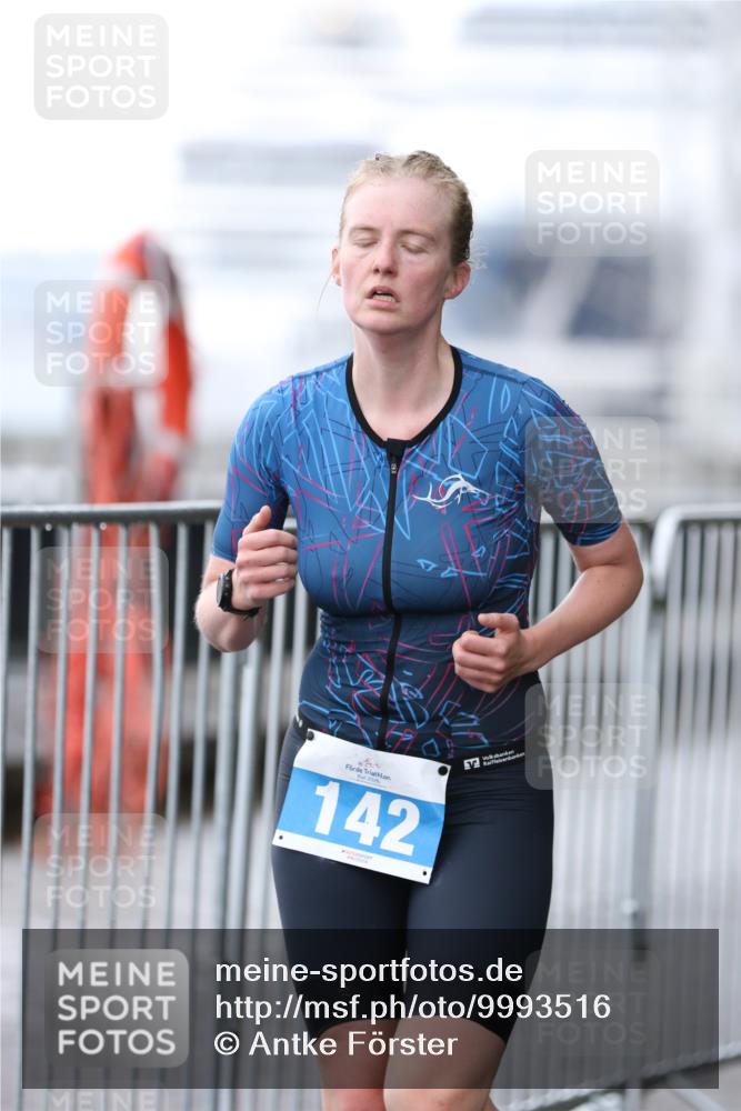 16.08.2026 - KN Förde Triathlon 2026 Antke Förster http://msf.ph/oto/9993516 16.08.2026 10:13:03 Laufen  meine-sportfotos.de