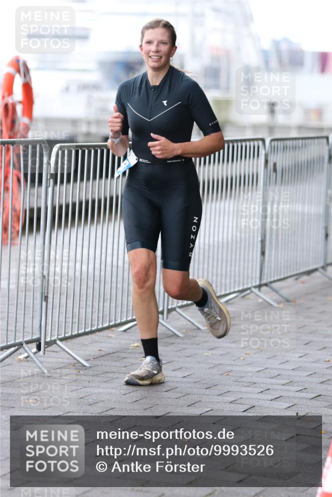 16.08.2026 - KN Förde Triathlon 2026 Antke Förster http://msf.ph/oto/9993526 16.08.2026 10:13:11 Laufen  meine-sportfotos.de
