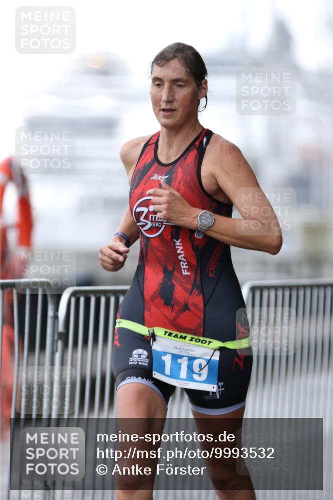 16.08.2026 - KN Förde Triathlon 2026 Antke Förster http://msf.ph/oto/9993532 16.08.2026 10:13:22 Laufen  meine-sportfotos.de