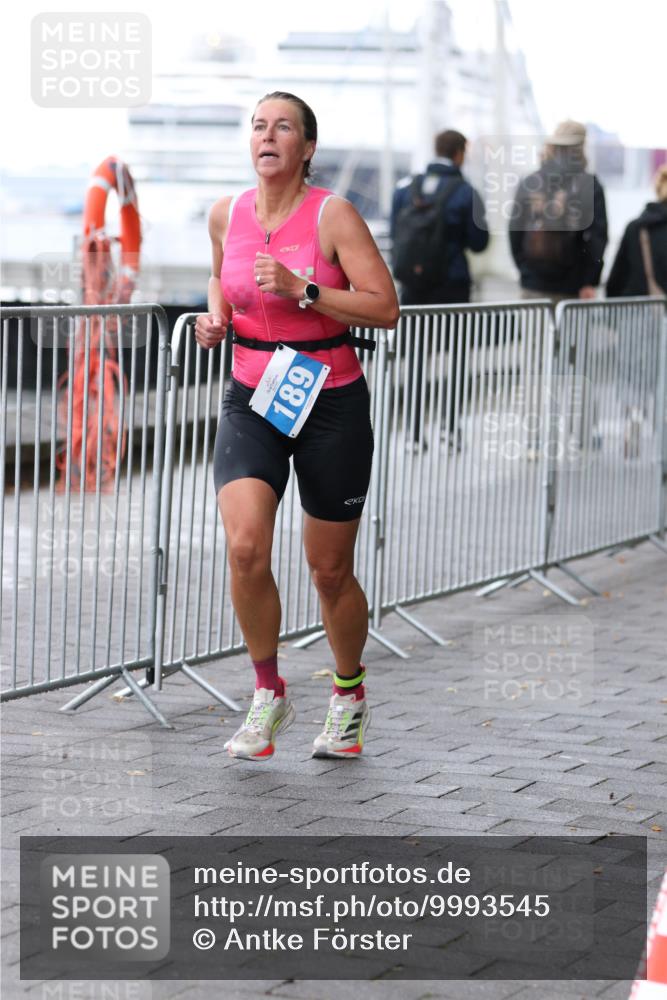 16.08.2026 - KN Förde Triathlon 2026 Antke Förster http://msf.ph/oto/9993545 16.08.2026 10:13:39 Laufen  meine-sportfotos.de