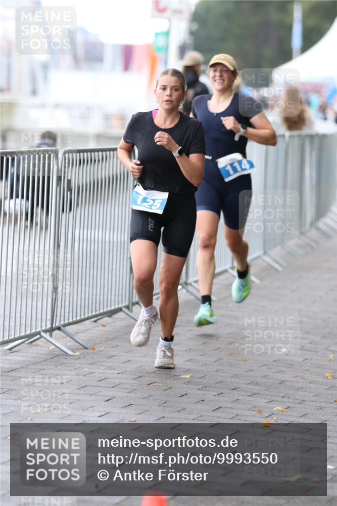16.08.2026 - KN Förde Triathlon 2026 Antke Förster http://msf.ph/oto/9993550 16.08.2026 10:13:49 Laufen  meine-sportfotos.de