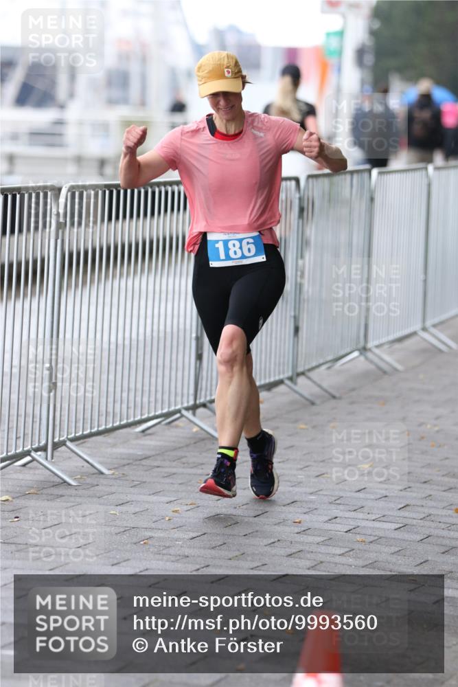 16.08.2026 - KN Förde Triathlon 2026 Antke Förster http://msf.ph/oto/9993560 16.08.2026 10:14:11 Laufen  meine-sportfotos.de