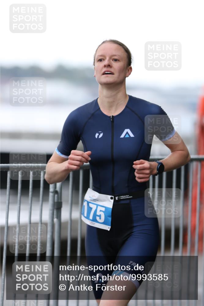 16.08.2026 - KN Förde Triathlon 2026 Antke Förster http://msf.ph/oto/9993585 16.08.2026 10:14:47 Laufen  meine-sportfotos.de