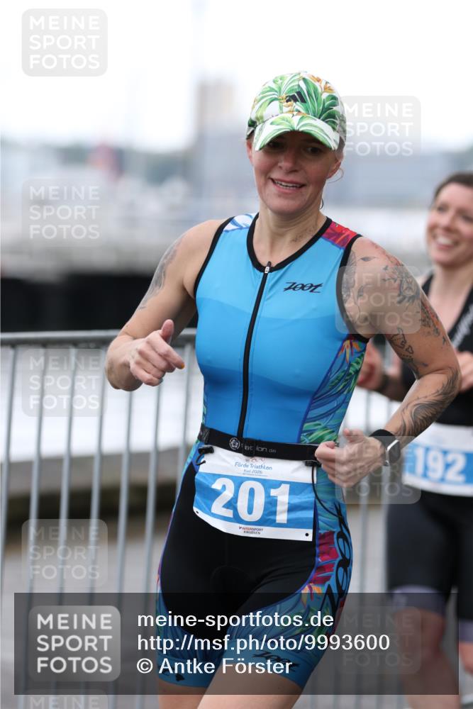 16.08.2026 - KN Förde Triathlon 2026 Antke Förster http://msf.ph/oto/9993600 16.08.2026 10:15:01 Laufen  meine-sportfotos.de
