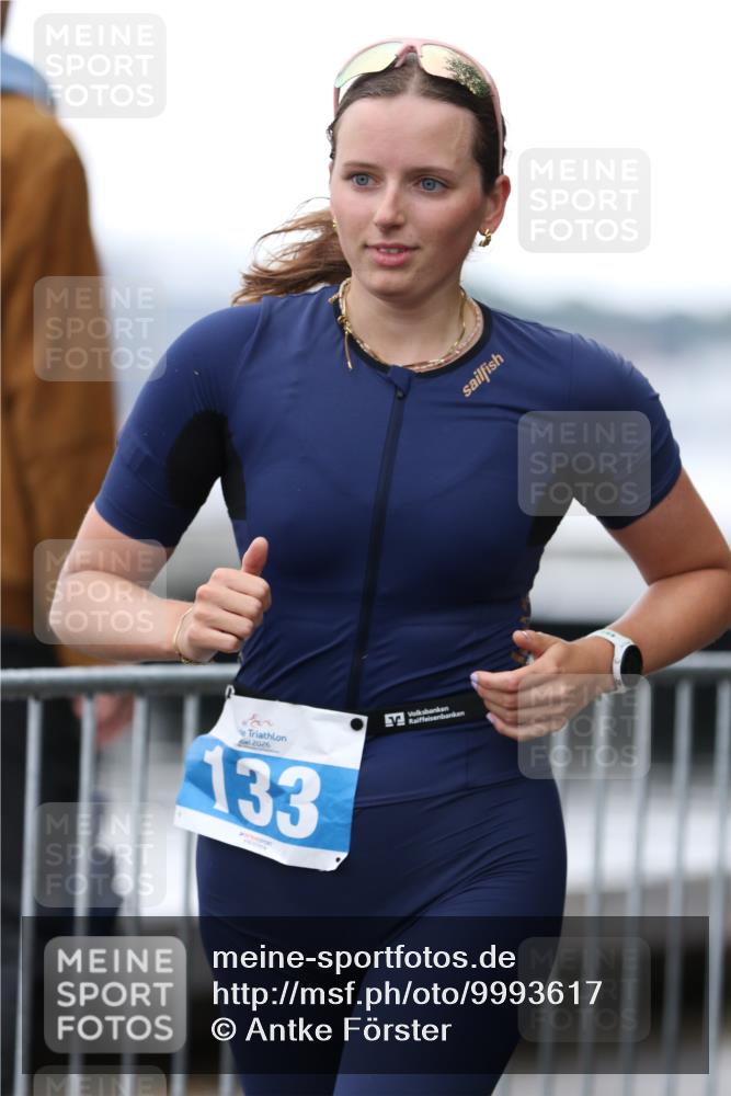 16.08.2026 - KN Förde Triathlon 2026 Antke Förster http://msf.ph/oto/9993617 16.08.2026 10:15:40 Laufen  meine-sportfotos.de