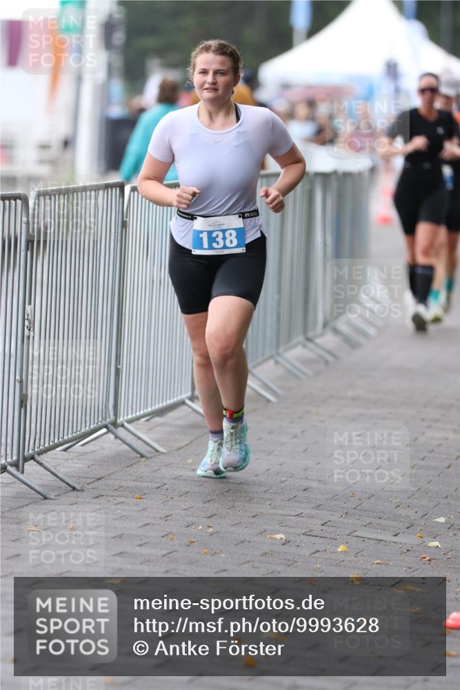 16.08.2026 - KN Förde Triathlon 2026 Antke Förster http://msf.ph/oto/9993628 16.08.2026 10:16:08 Laufen  meine-sportfotos.de