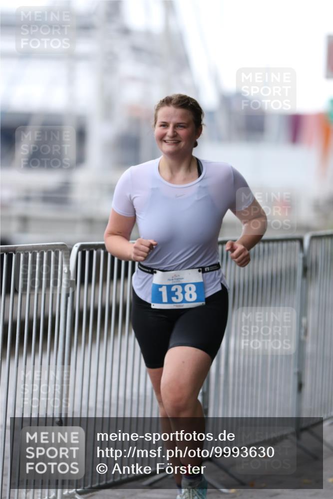 16.08.2026 - KN Förde Triathlon 2026 Antke Förster http://msf.ph/oto/9993630 16.08.2026 10:16:11 Laufen  meine-sportfotos.de