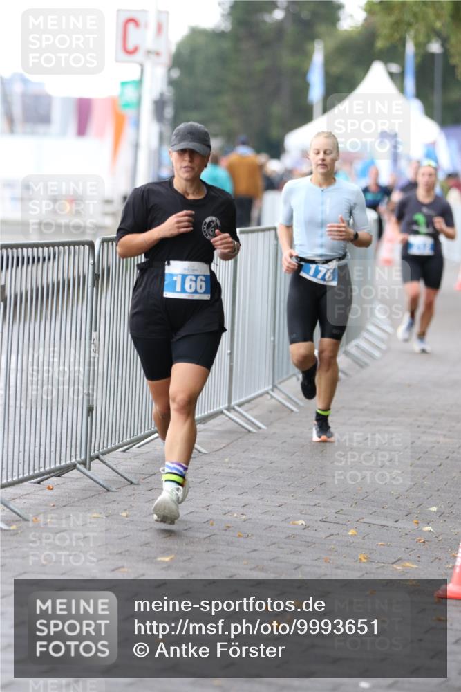 16.08.2026 - KN Förde Triathlon 2026 Antke Förster http://msf.ph/oto/9993651 16.08.2026 10:16:30 Laufen  meine-sportfotos.de