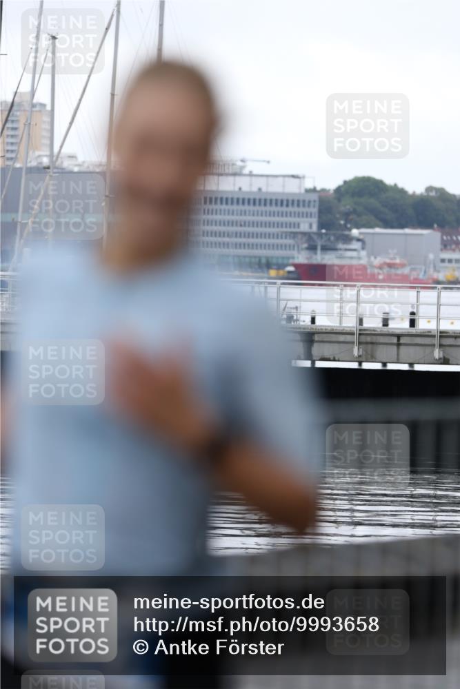 16.08.2026 - KN Förde Triathlon 2026 Antke Förster http://msf.ph/oto/9993658 16.08.2026 10:16:36 Laufen  meine-sportfotos.de