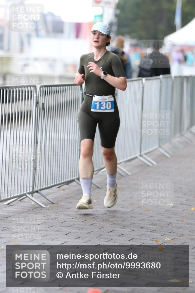 16.08.2026 - KN Förde Triathlon 2026 Antke Förster http://msf.ph/oto/9993680 16.08.2026 10:17:16 Laufen  meine-sportfotos.de
