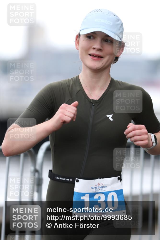 16.08.2026 - KN Förde Triathlon 2026 Antke Förster http://msf.ph/oto/9993685 16.08.2026 10:17:19 Laufen  meine-sportfotos.de