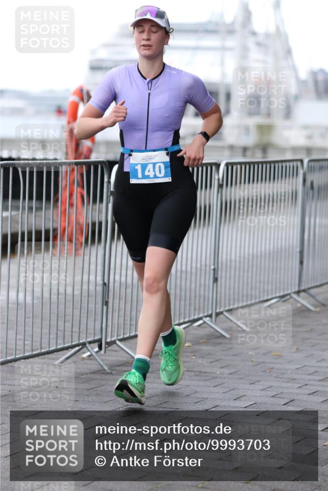 16.08.2026 - KN Förde Triathlon 2026 Antke Förster http://msf.ph/oto/9993703 16.08.2026 10:17:43 Laufen  meine-sportfotos.de