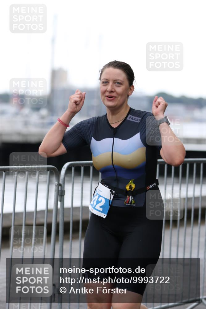 16.08.2026 - KN Förde Triathlon 2026 Antke Förster http://msf.ph/oto/9993722 16.08.2026 10:18:01 Laufen  meine-sportfotos.de