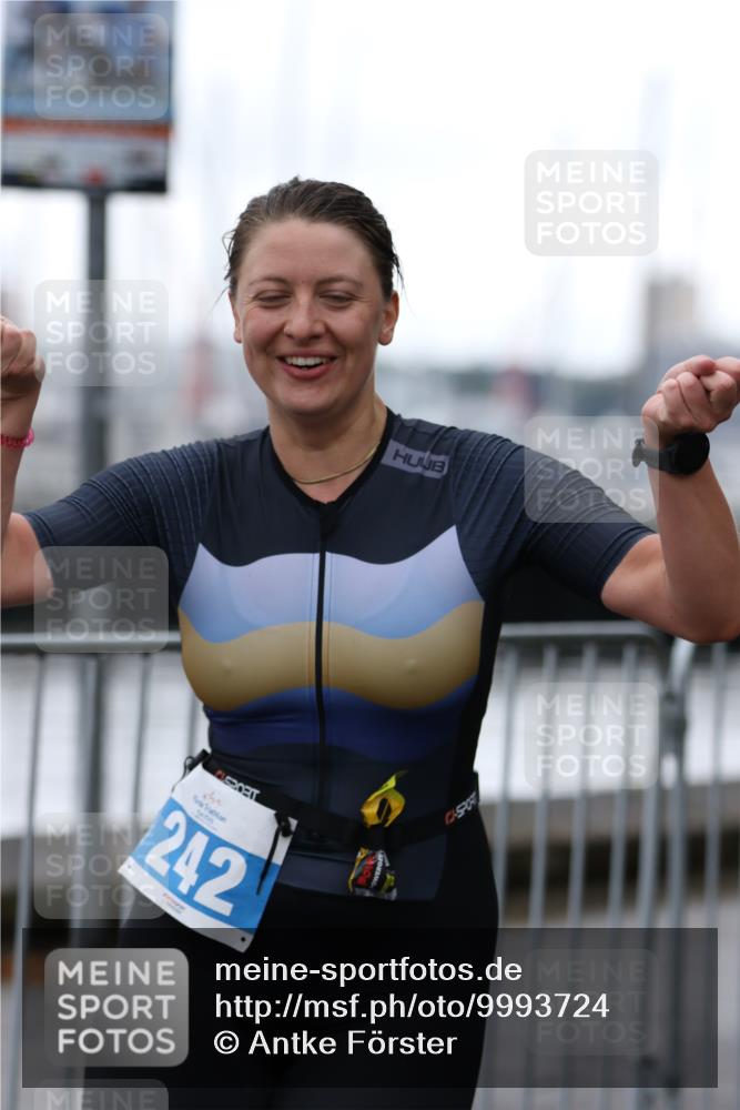 16.08.2026 - KN Förde Triathlon 2026 Antke Förster http://msf.ph/oto/9993724 16.08.2026 10:18:01 Laufen  meine-sportfotos.de