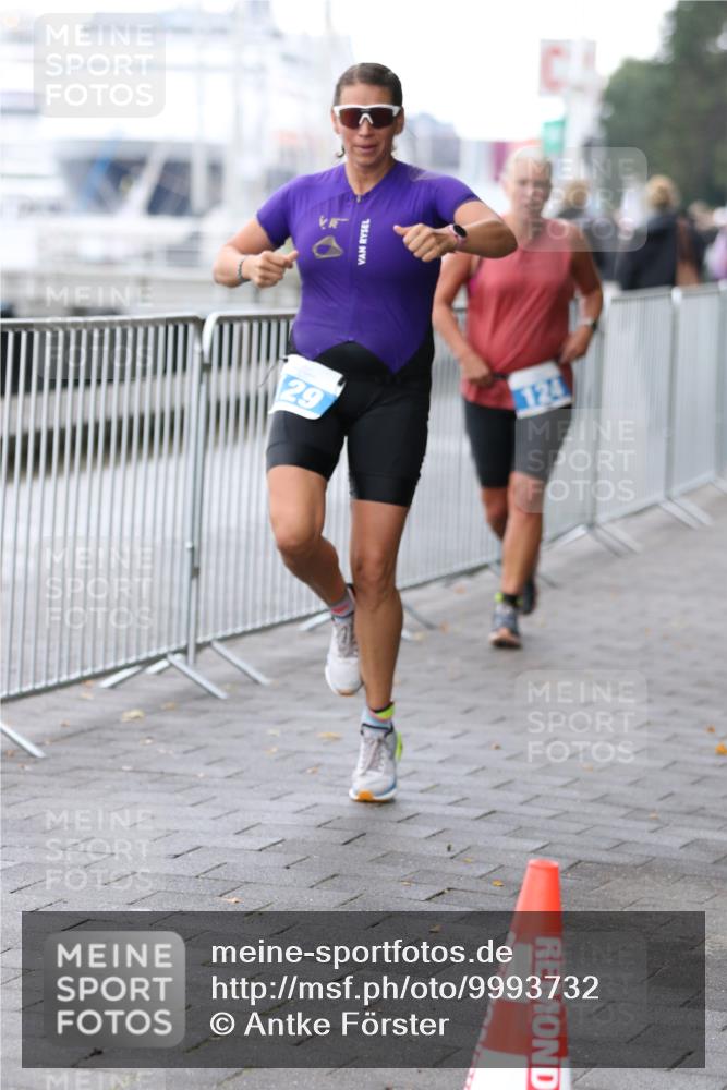 16.08.2026 - KN Förde Triathlon 2026 Antke Förster http://msf.ph/oto/9993732 16.08.2026 10:18:10 Laufen  meine-sportfotos.de