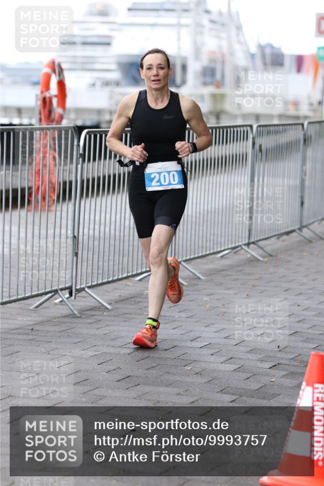 16.08.2026 - KN Förde Triathlon 2026 Antke Förster http://msf.ph/oto/9993757 16.08.2026 10:18:31 Laufen  meine-sportfotos.de