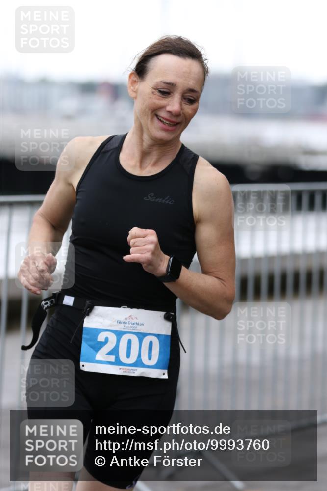 16.08.2026 - KN Förde Triathlon 2026 Antke Förster http://msf.ph/oto/9993760 16.08.2026 10:18:33 Laufen  meine-sportfotos.de
